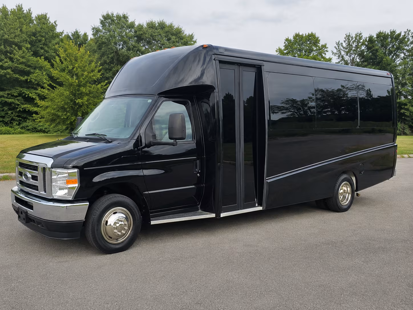 fairfield charter buses for fairfield military and government groups
