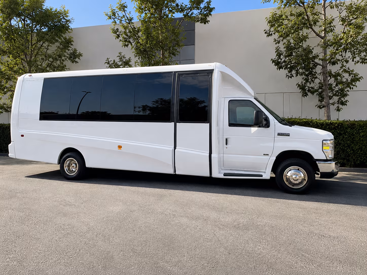 hartford wedding reception shuttle bus rentals in hartford