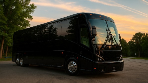 greenwich vacation bus rentals for family trips